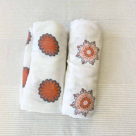 Aden & Anais Bamboo 2-Pack Swaddle Blankets - Picture 13 of 14